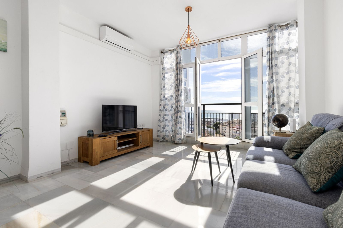 Te koop Bovenwoning Costa Del Sol Benalmadena Costa € 285.000,-