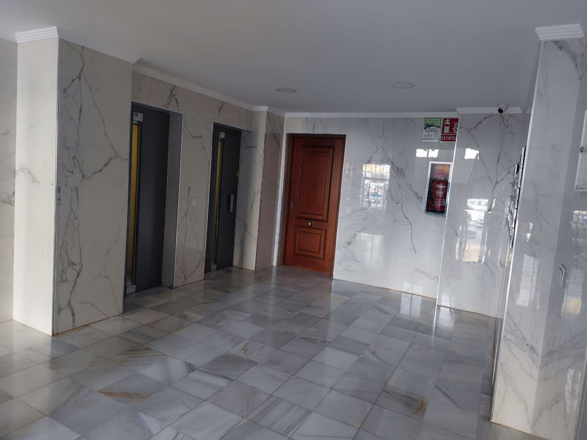 Te koop Middle Floor Apartment Costa Del Sol San Pedro De Alcántara € 287.000,-