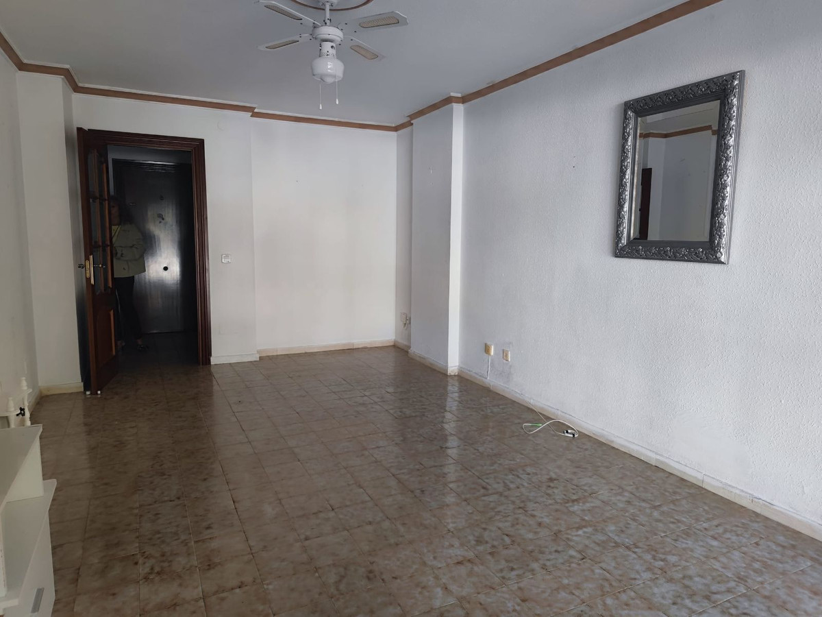 Te koop Middle Floor Apartment Costa Del Sol San Pedro De Alcántara € 287.000,-