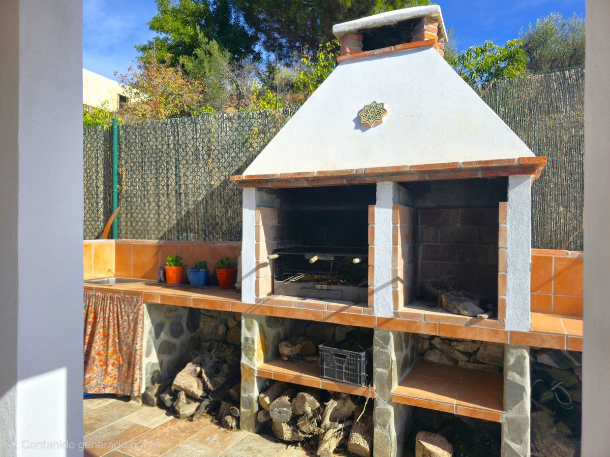 Te koop Finca - Cortijo Costa Del Sol Frigiliana € 350.000,-