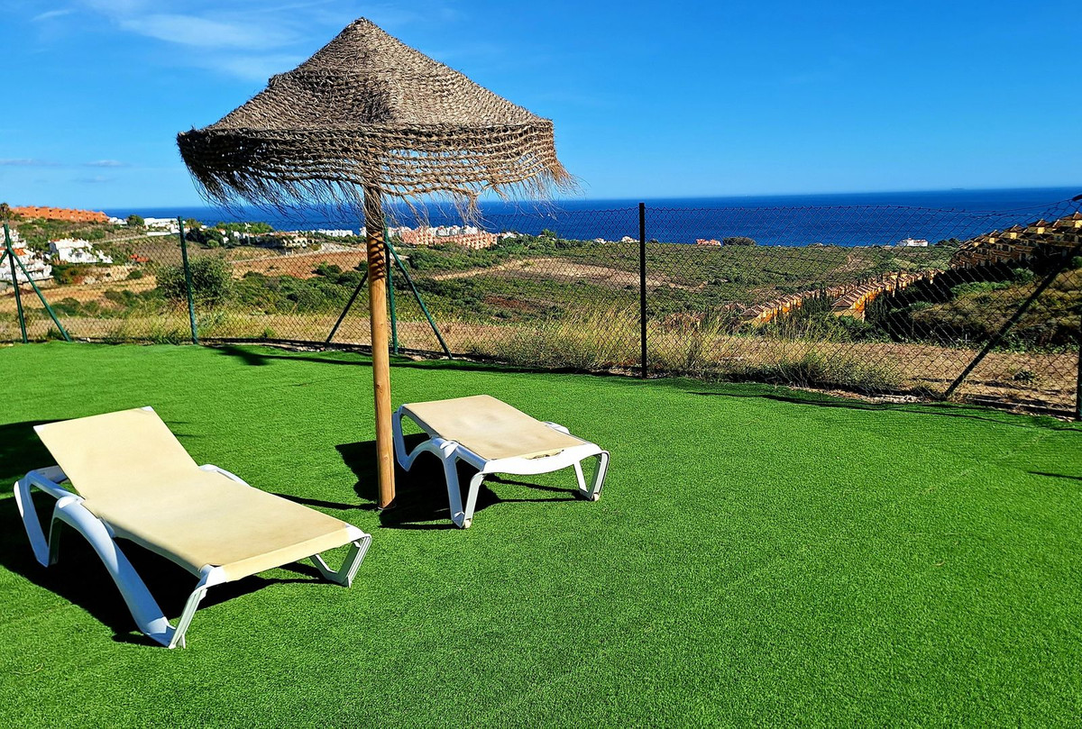 Te koop Penthouse Costa Del Sol Manilva € 230.000,-