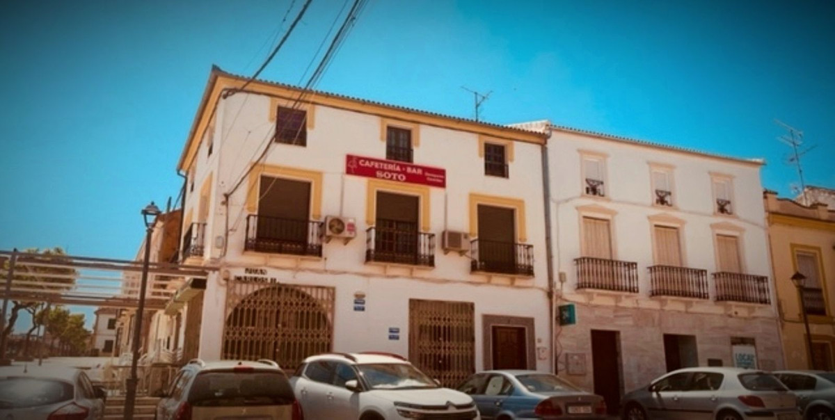 Te koop Café Costa Del Sol Fuente De Piedra € 210.000,-