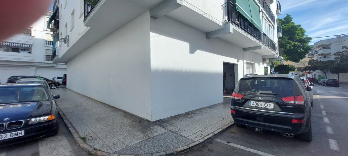 Te koop Bedrijfspanden Costa Del Sol Estepona € 207.000,-