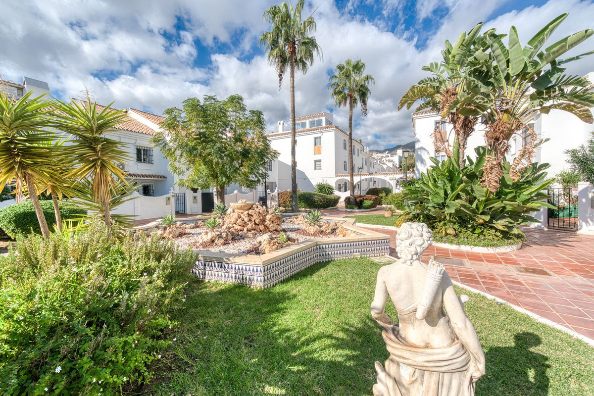 Te koop Middle Floor Apartment Costa Del Sol Torreblanca € 260.000,-