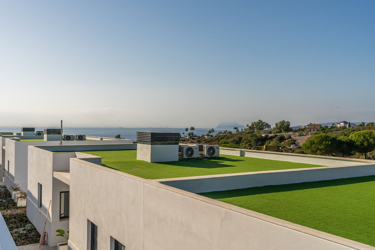 Te koop Herenhuis Costa Del Sol Manilva € 399.000,-