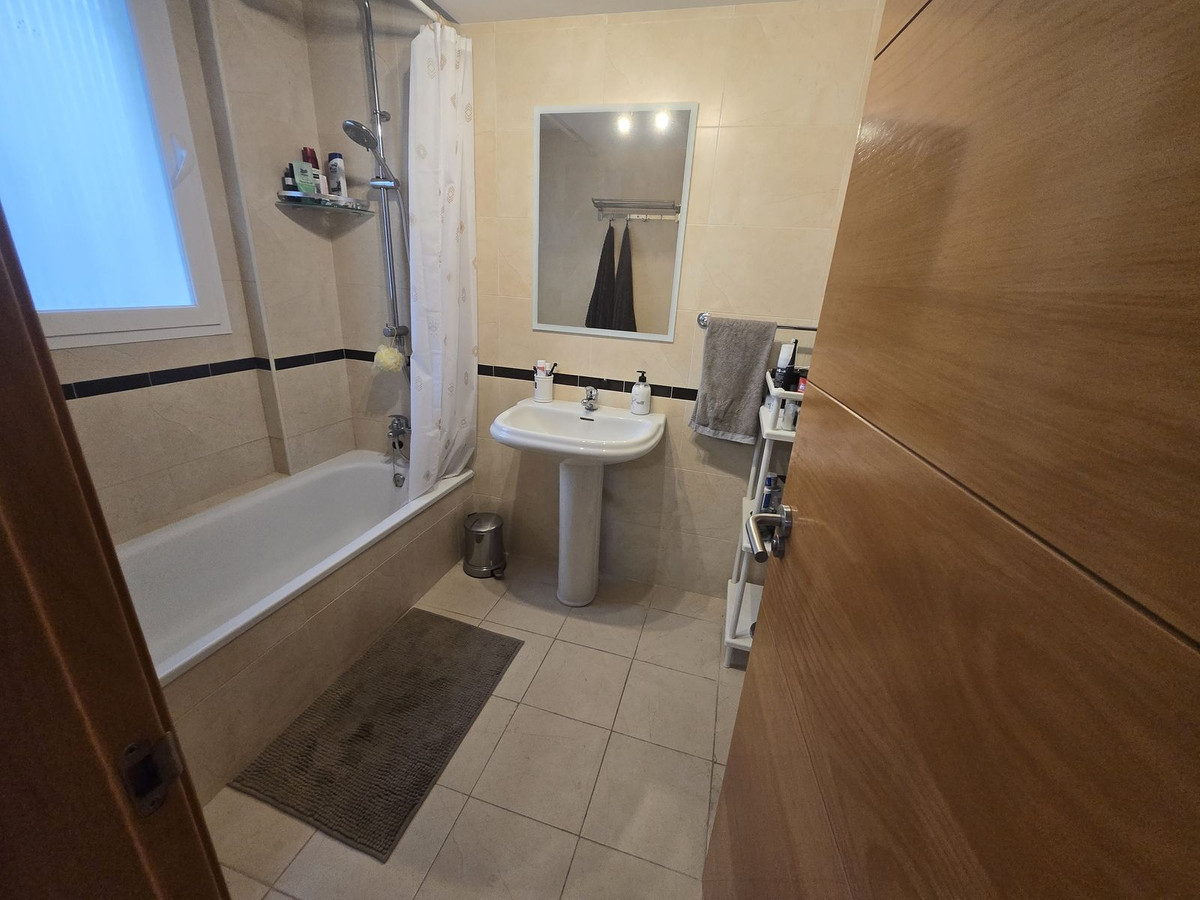 Te koop Gelijkvloers appartement Costa Del Sol La Duquesa € 359.950,-
