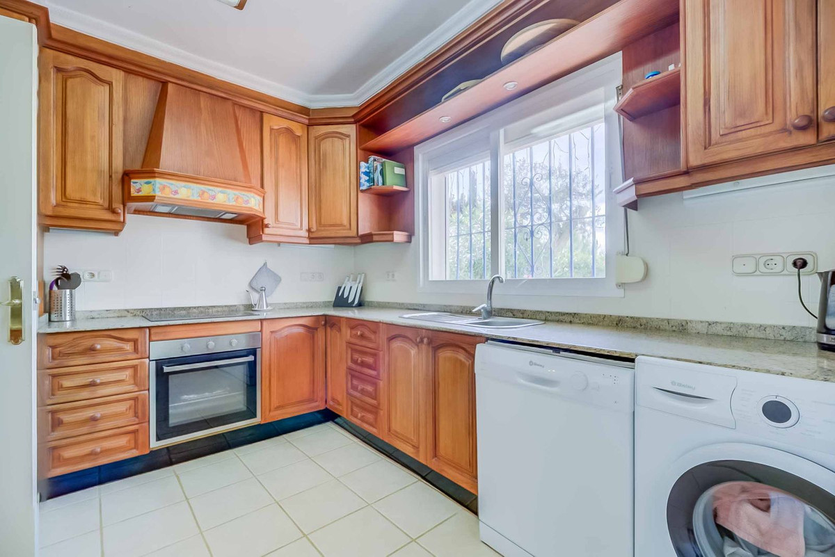 Te koop Vrijstaande Villa Costa Del Sol Sierrezuela € 899.000,-