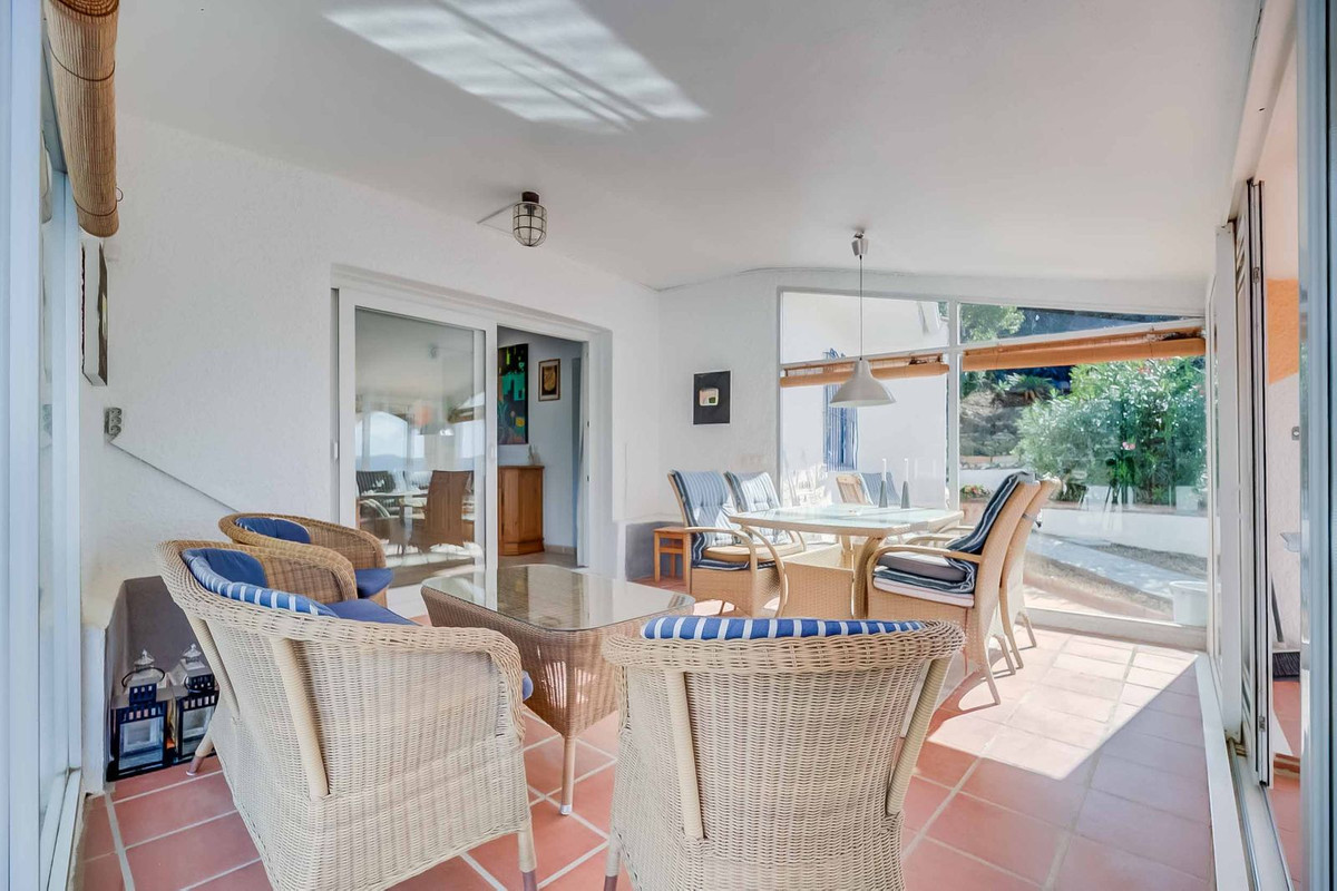 Te koop Vrijstaande Villa Costa Del Sol Sierrezuela € 899.000,-