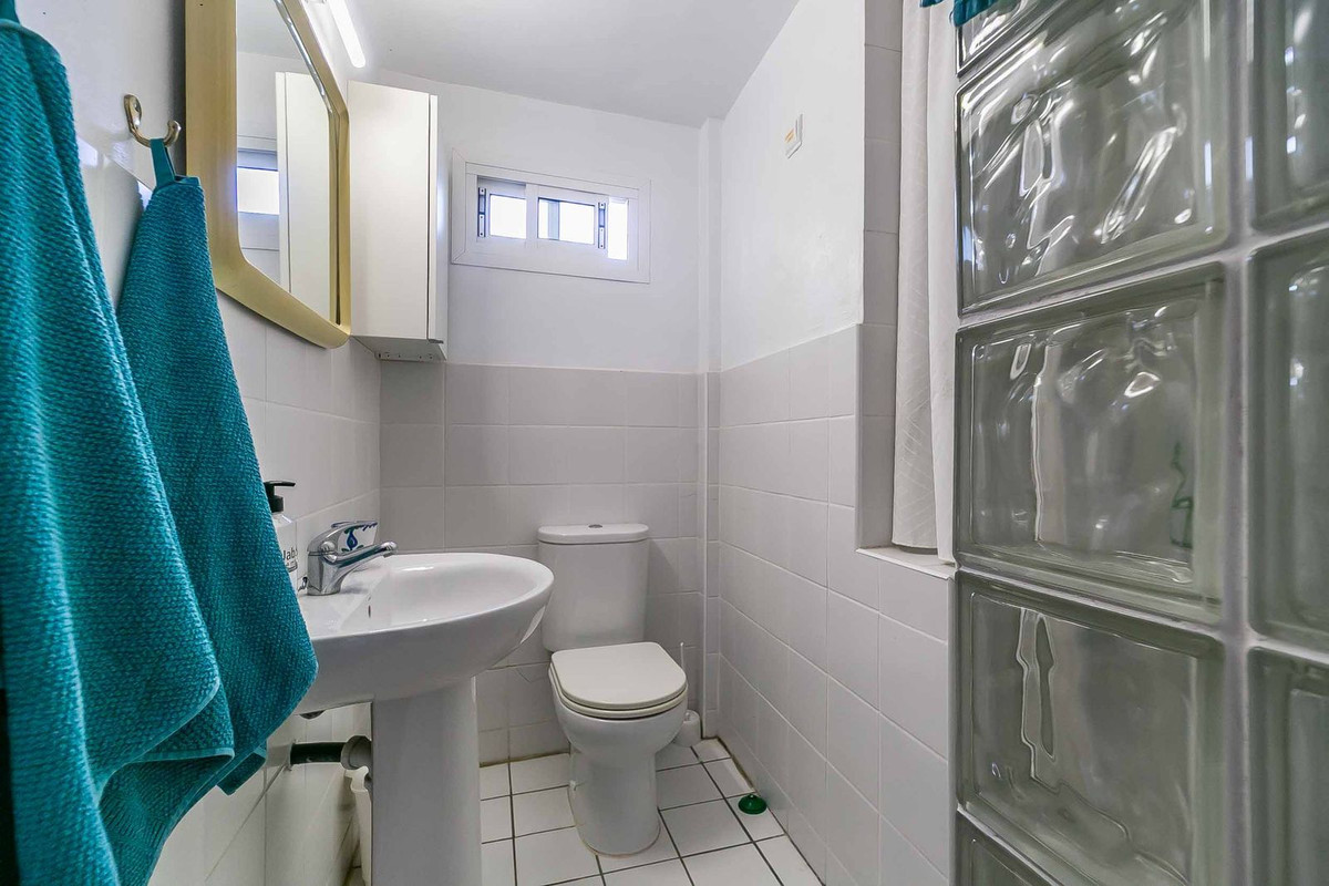 Te koop Vrijstaande Villa Costa Del Sol Sierrezuela € 899.000,-