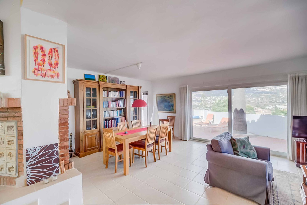 Te koop Vrijstaande Villa Costa Del Sol Sierrezuela € 899.000,-