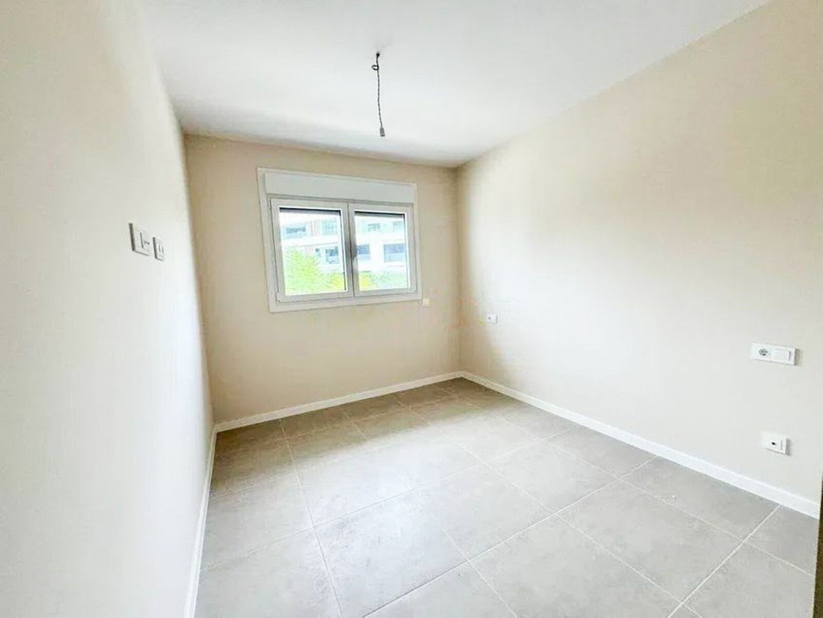 Te koop Middle Floor Apartment Costa Del Sol Bel Air € 499.000,-