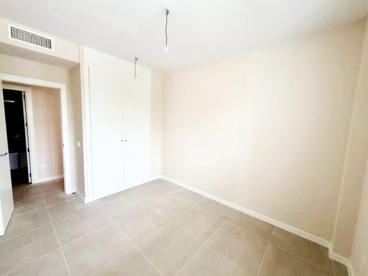 Te koop Middle Floor Apartment Costa Del Sol Bel Air € 499.000,-