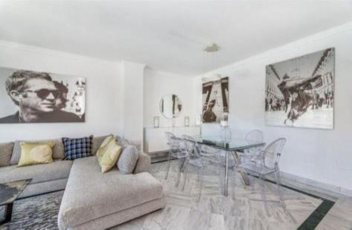 Te koop Middle Floor Apartment Costa Del Sol Nueva Andalucía € 450.000,-