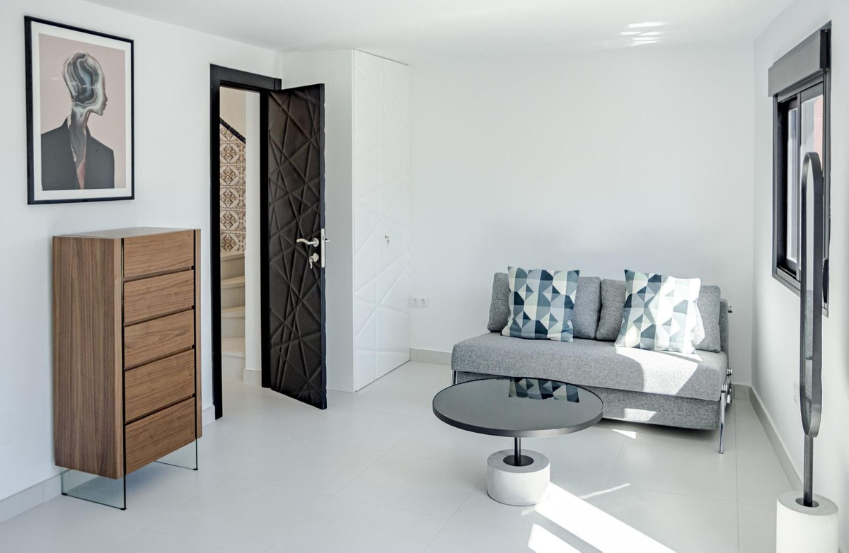 Te koop Herenhuis Costa Del Sol Estepona € 1.500.000,-