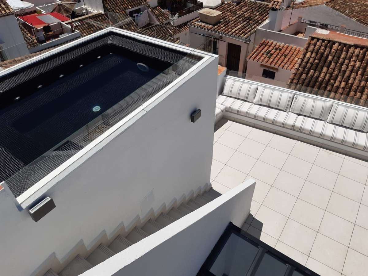 Te koop Herenhuis Costa Del Sol Estepona € 1.500.000,-