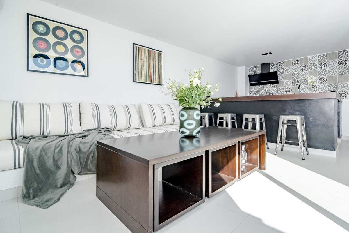 Te koop Herenhuis Costa Del Sol Estepona € 1.500.000,-