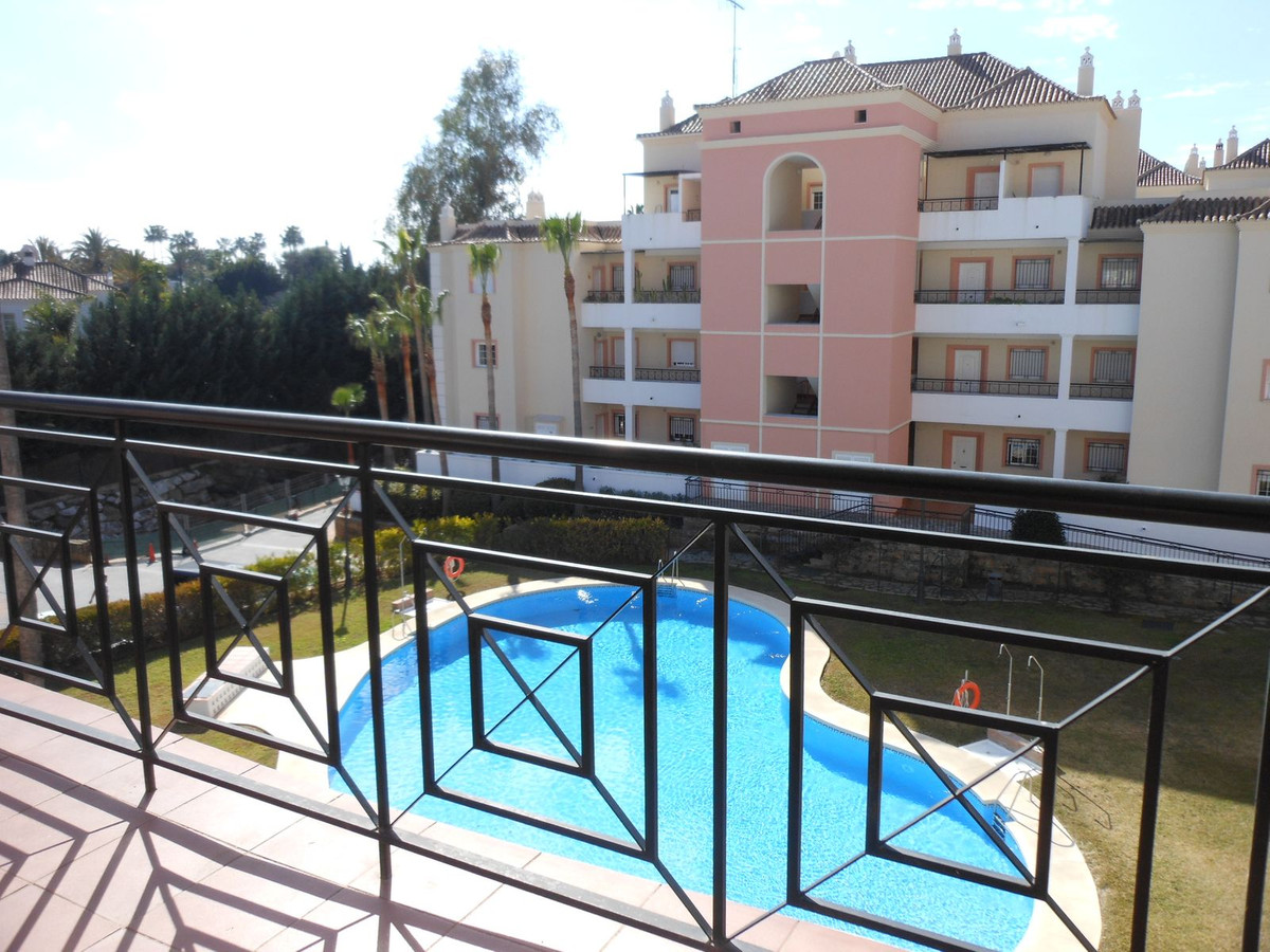 Te koop Middle Floor Apartment Costa Del Sol Marbella € 456.000,-