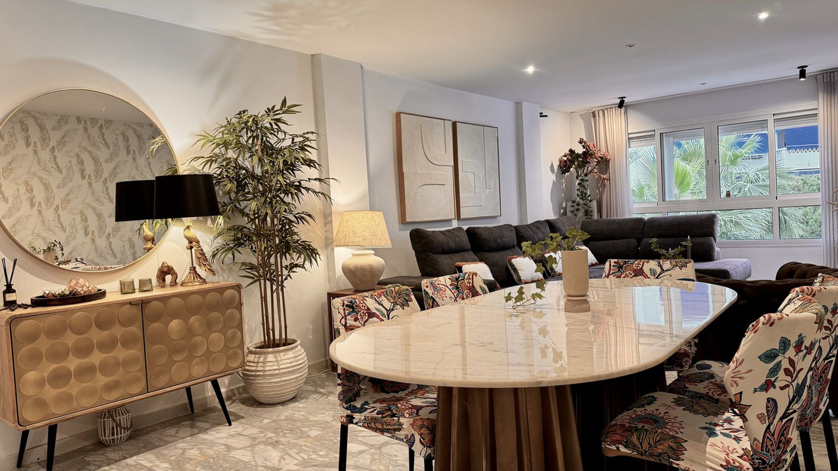 Te koop Middle Floor Apartment Costa Del Sol Nueva Andalucía € 470.000,-