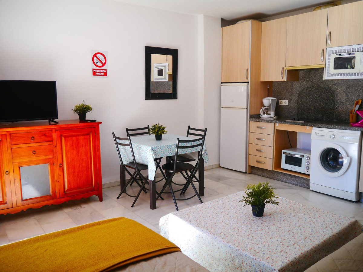 Te koop Middle Floor Apartment Costa Del Sol Fuengirola € 265.000,-