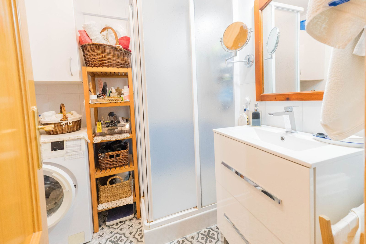 Te koop Middle Floor Apartment Costa Del Sol Torremolinos € 295.000,-