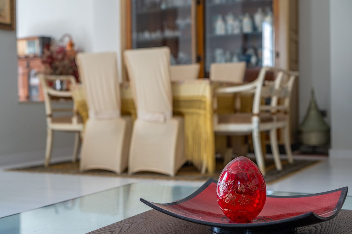 Te koop Middle Floor Apartment Costa Del Sol Málaga Este € 1.195.000,-