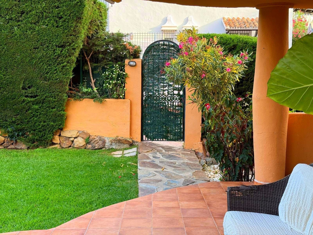 Te koop Gelijkvloers appartement Costa Del Sol Calahonda € 419.500,-