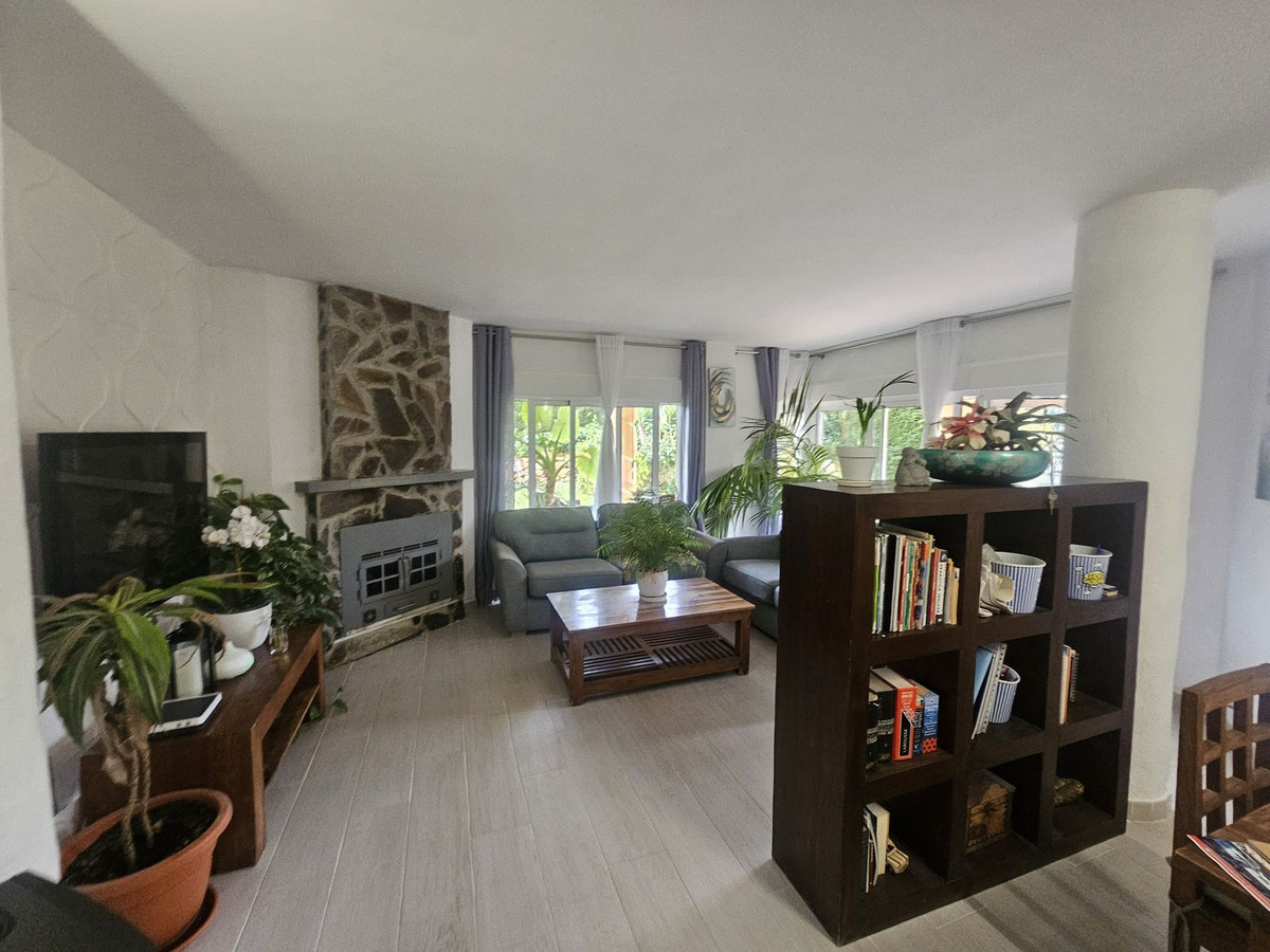 Te koop Gelijkvloers appartement Costa Del Sol Calahonda € 419.500,-