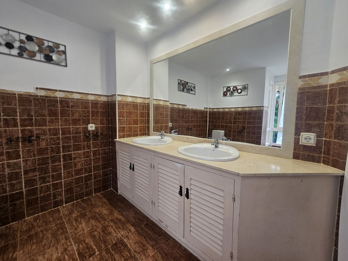 Te koop Gelijkvloers appartement Costa Del Sol Calahonda € 419.500,-