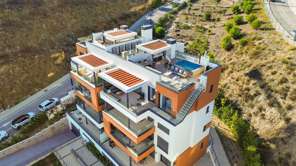 Te koop Penthouse Duplex Costa Del Sol Fuengirola € 965.000,-