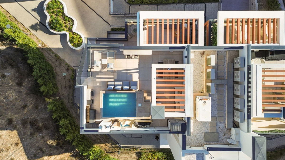 Te koop Penthouse Duplex Costa Del Sol Fuengirola € 965.000,-