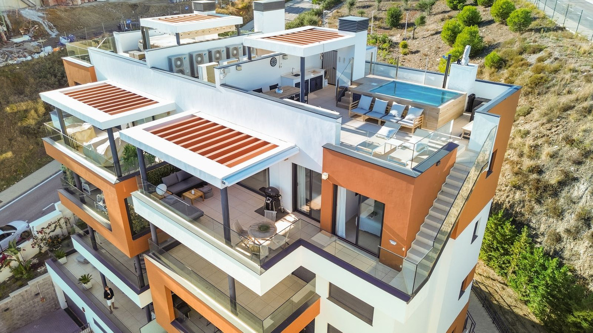 Te koop Penthouse Duplex Costa Del Sol Fuengirola € 965.000,-