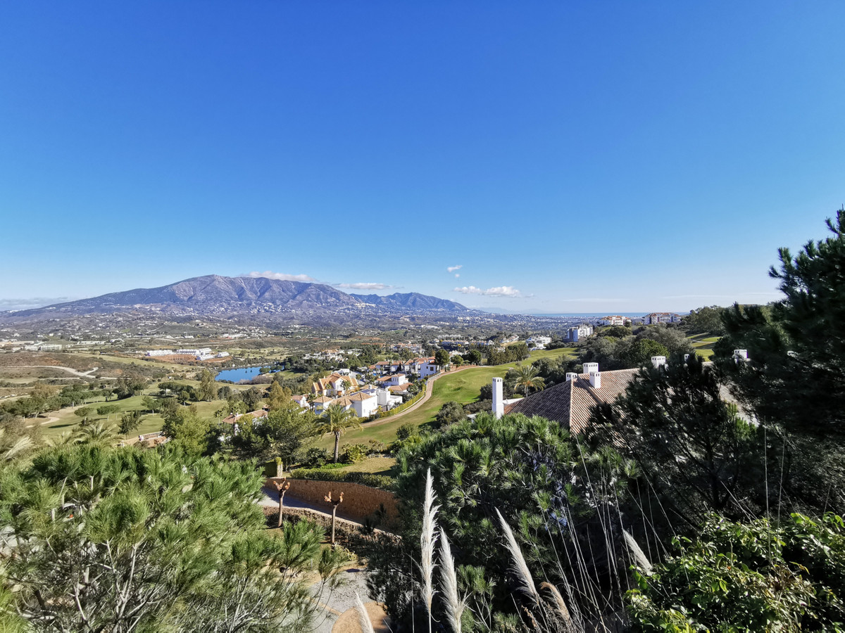 Te koop Middle Floor Apartment Costa Del Sol La Cala Golf € 395.000,-