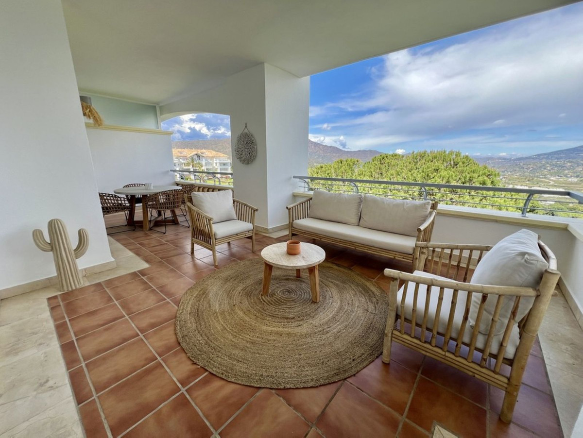 Te koop Middle Floor Apartment Costa Del Sol La Cala Golf € 395.000,-