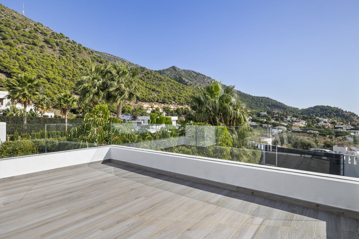 Te koop Vrijstaande Villa Costa Del Sol Mijas € 1.400.000,-