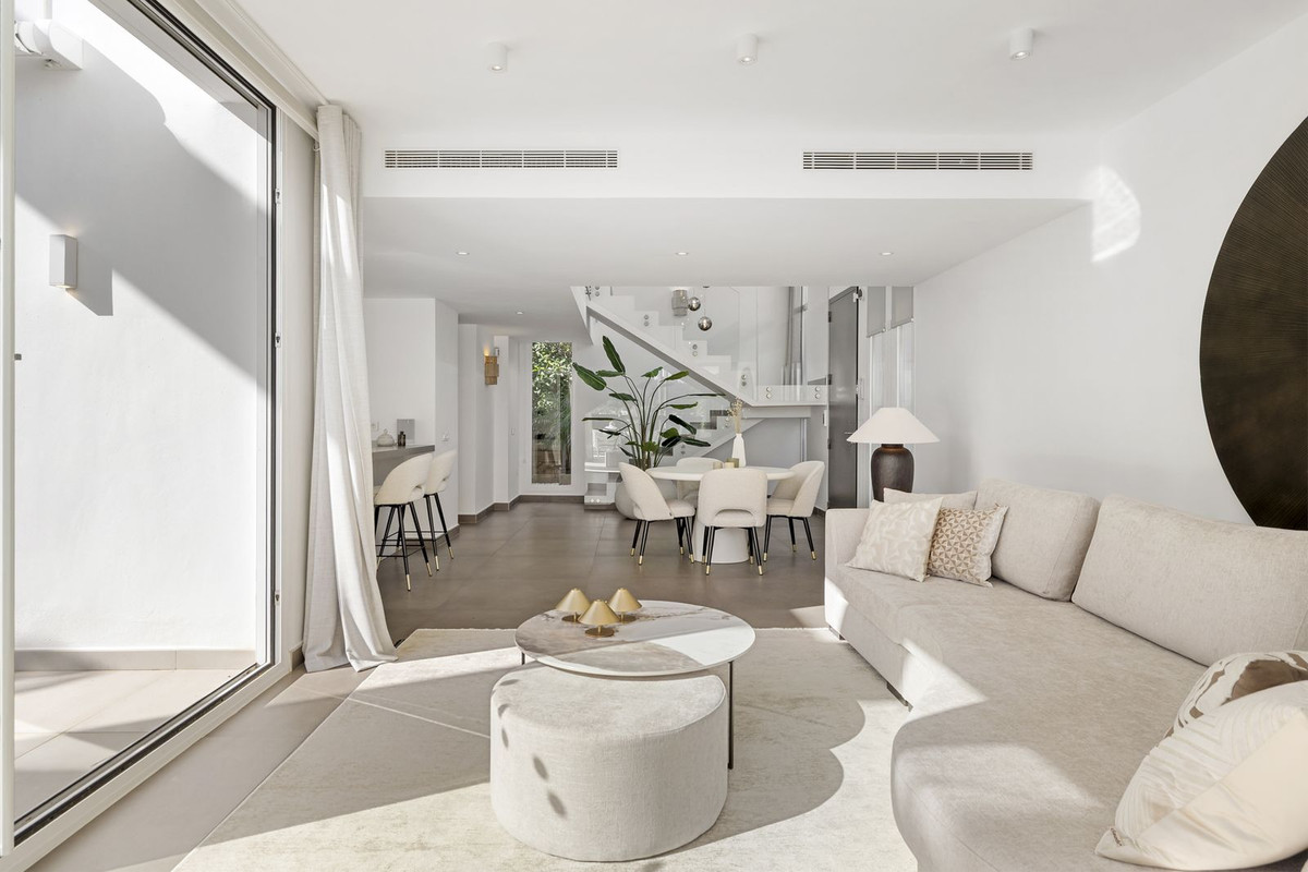 Te koop Vrijstaande Villa Costa Del Sol Mijas € 1.400.000,-