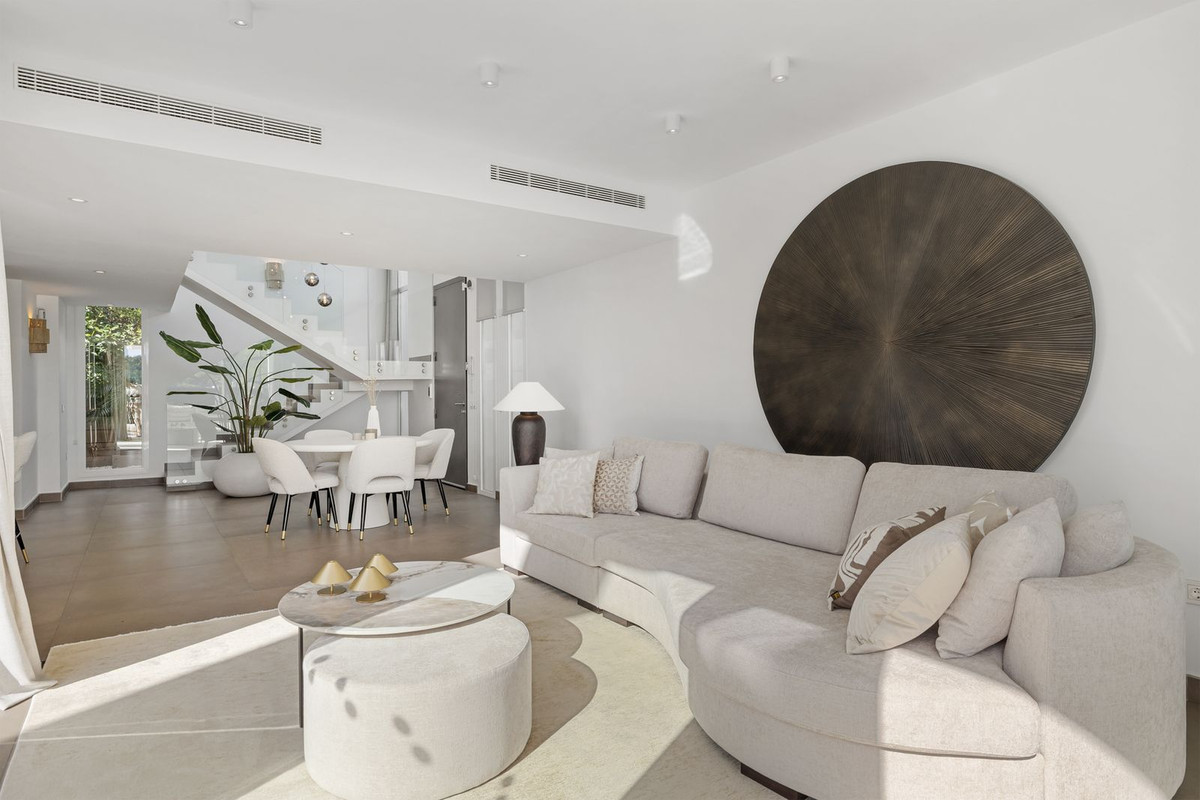 Te koop Vrijstaande Villa Costa Del Sol Mijas € 1.400.000,-