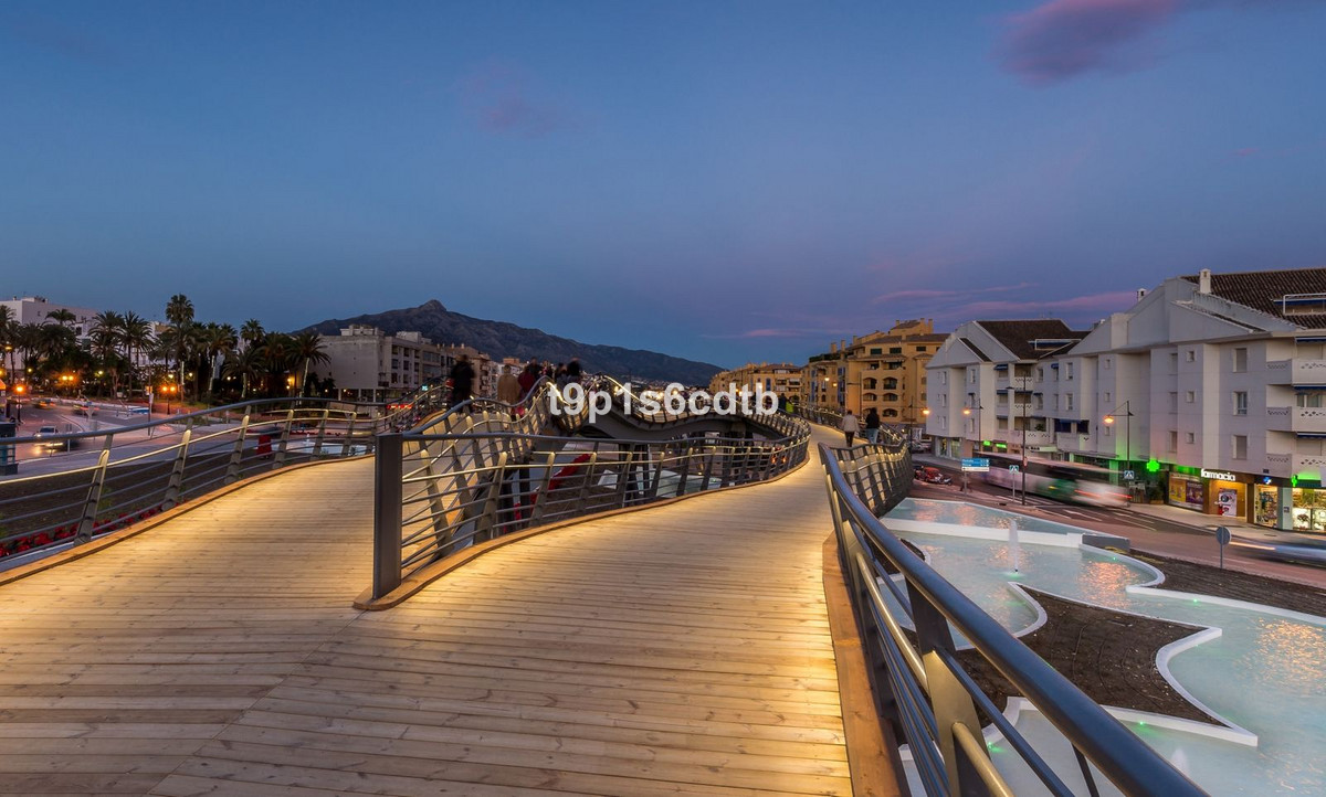 Te koop Middle Floor Apartment Costa Del Sol San Pedro De Alcántara € 375.000,-