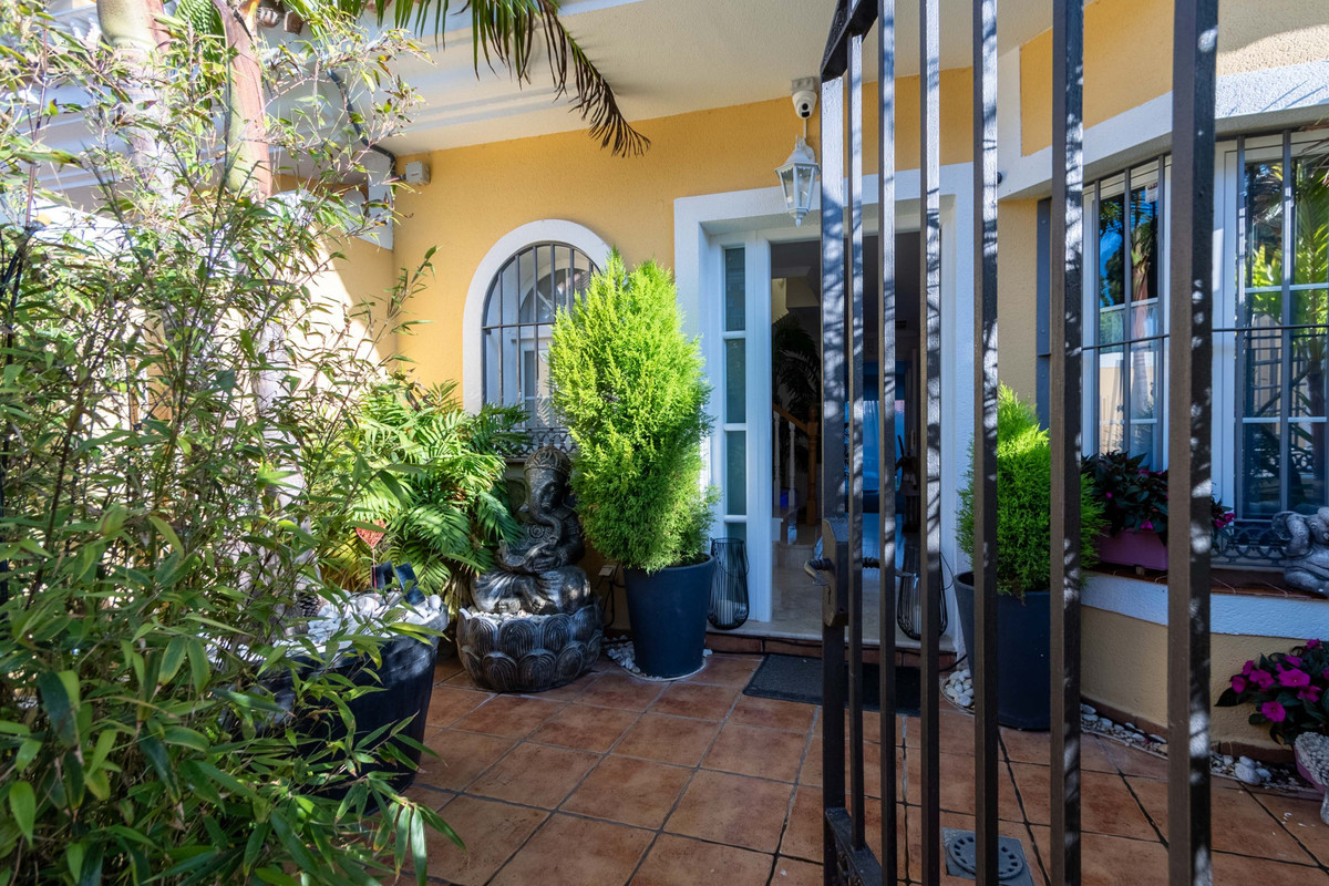 Te koop Herenhuis Costa Del Sol Mijas Costa € 660.000,-