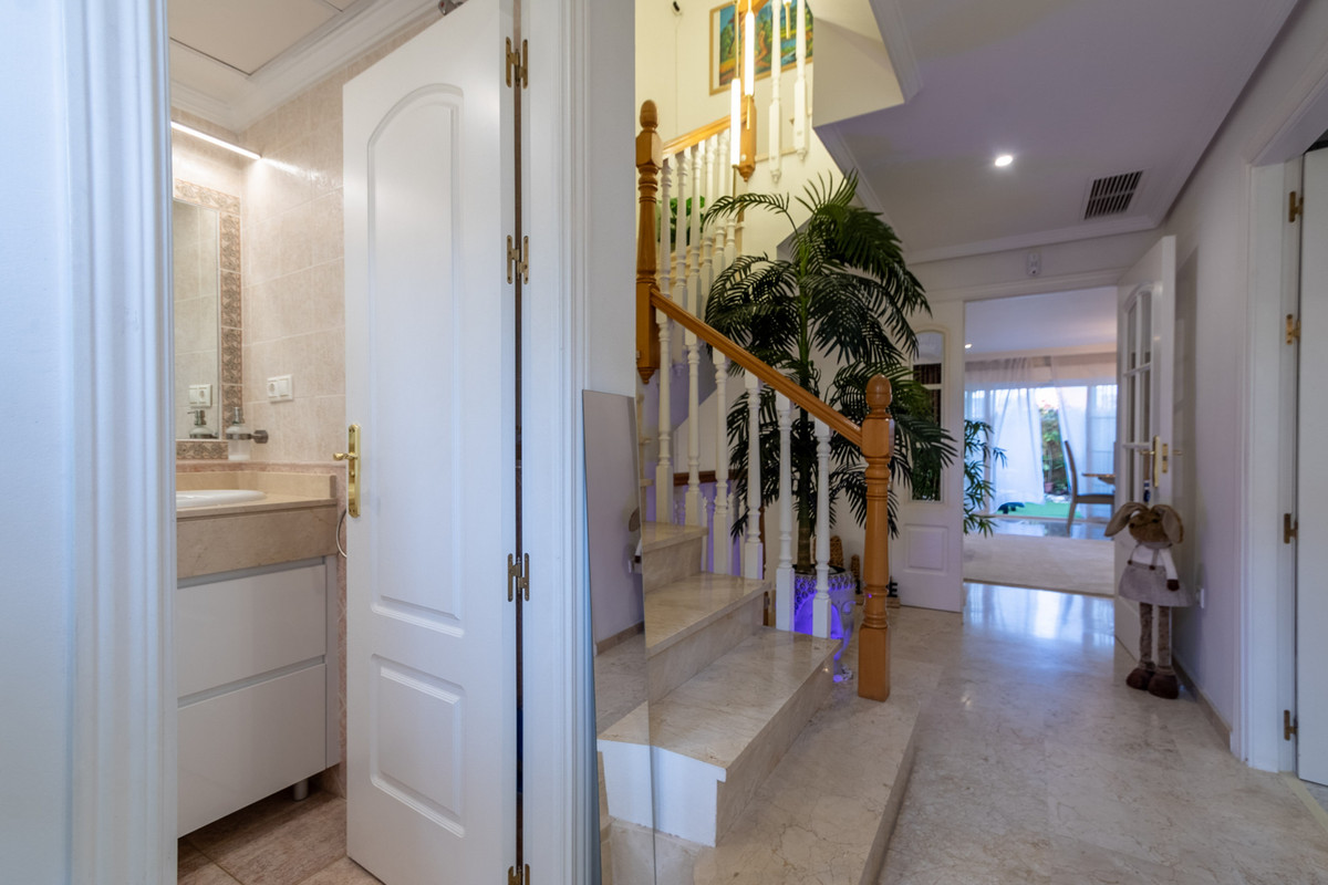 Te koop Herenhuis Costa Del Sol Mijas Costa € 660.000,-