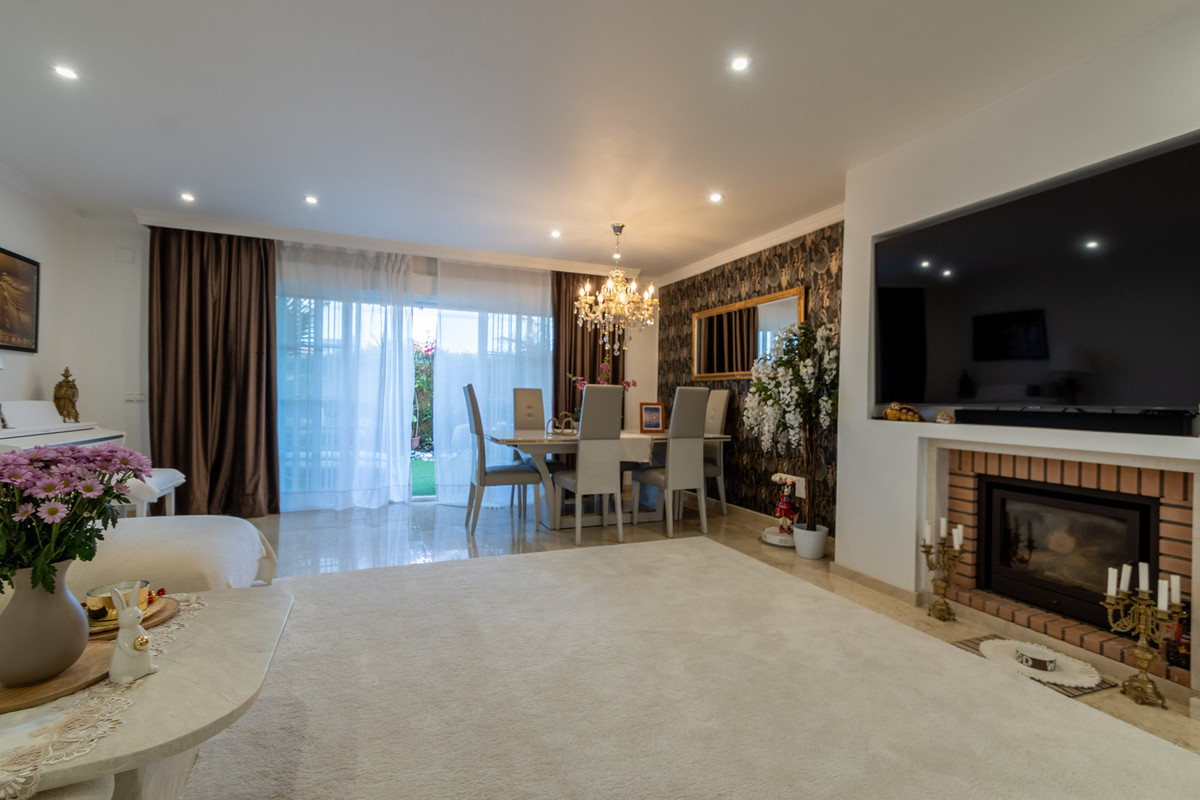 Te koop Herenhuis Costa Del Sol Mijas Costa € 660.000,-