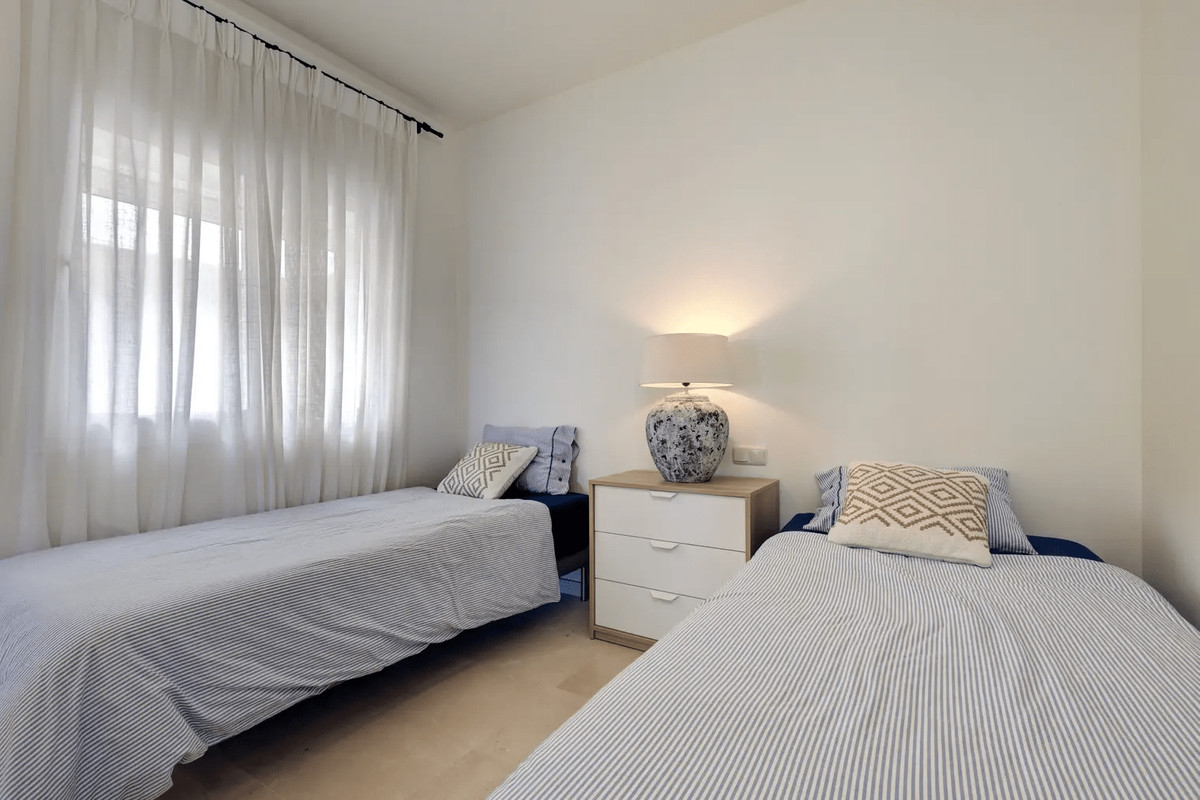 Te koop Gelijkvloers appartement Costa Del Sol Casares € 375.000,-