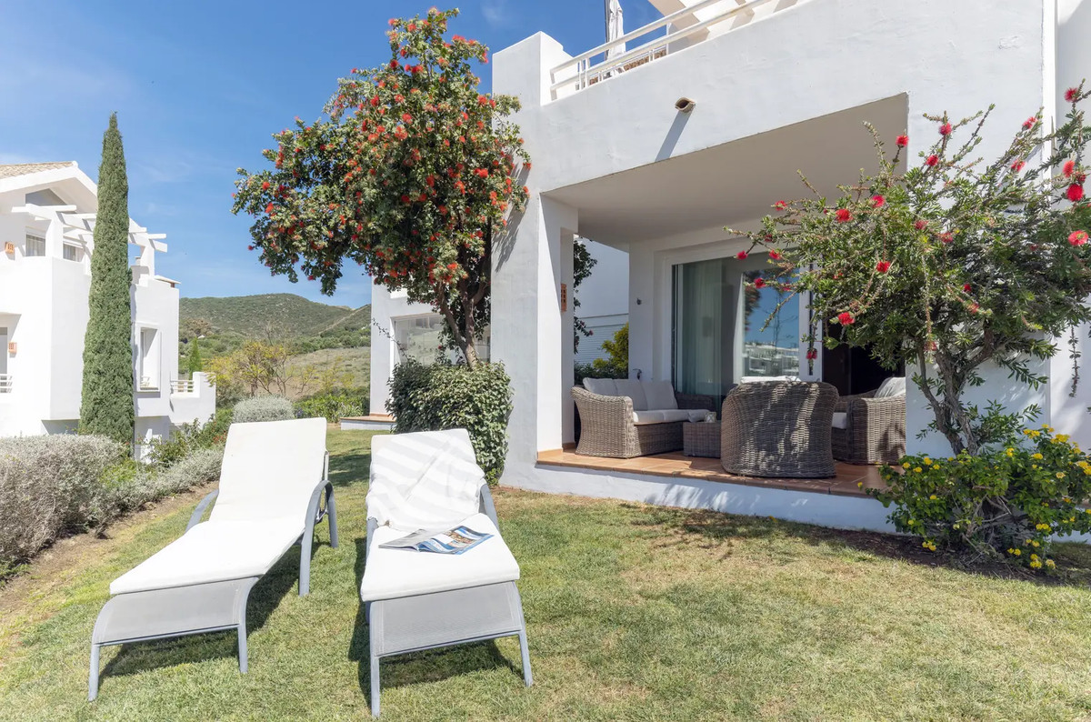 Te koop Gelijkvloers appartement Costa Del Sol Casares € 375.000,-