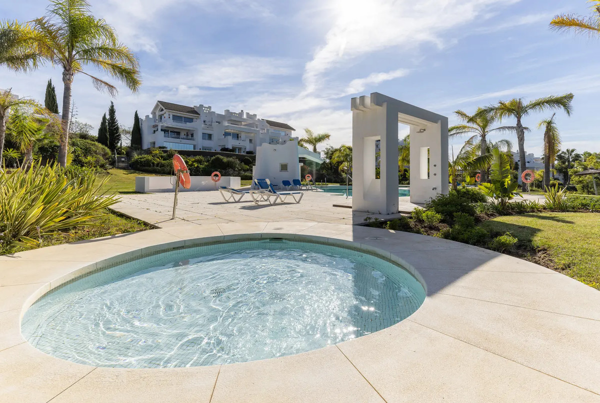 Te koop Gelijkvloers appartement Costa Del Sol Casares € 375.000,-