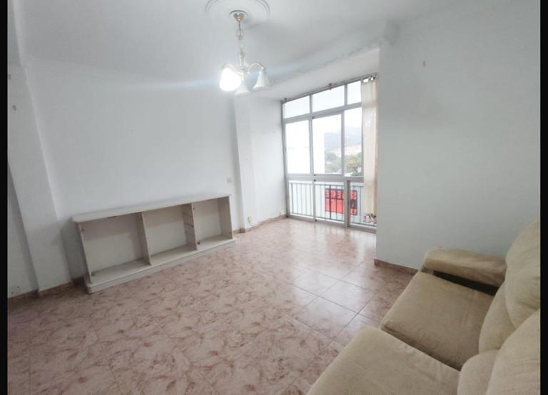 Te koop Middle Floor Apartment Costa Del Sol Estepona € 240.000,-