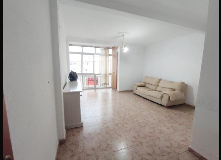 Te koop Middle Floor Apartment Costa Del Sol Estepona € 240.000,-