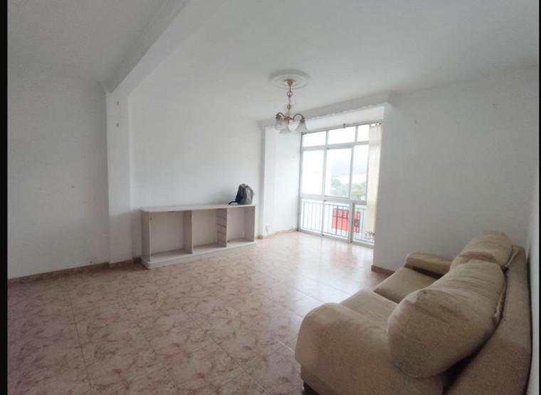 Te koop Middle Floor Apartment Costa Del Sol Estepona € 240.000,-