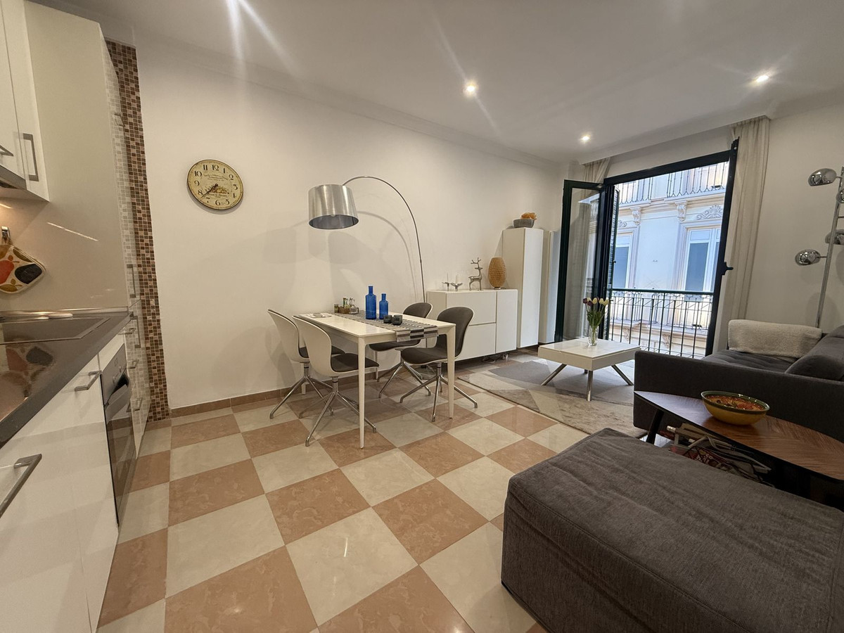 Te koop Middle Floor Apartment Costa Del Sol Málaga Centro € 449.000,-