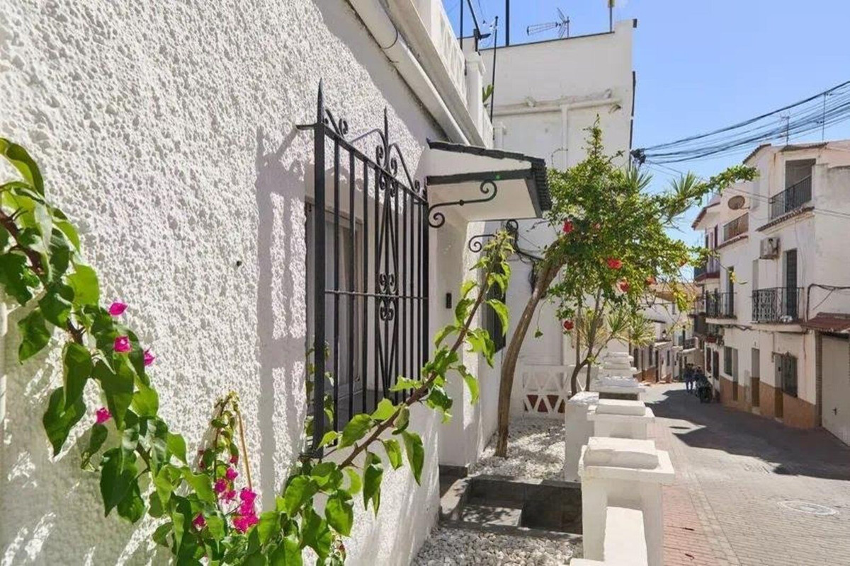 Te koop Herenhuis Costa Del Sol Marbella € 562.000,-