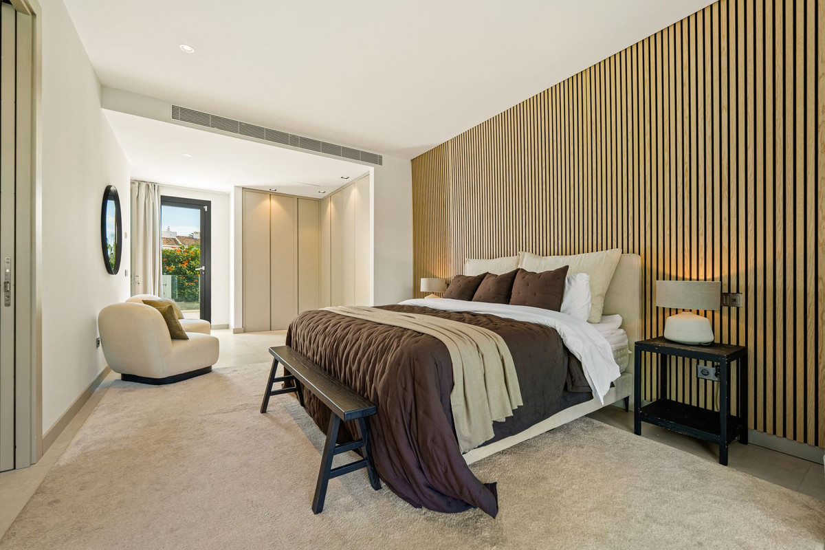 Te koop Vrijstaande Villa Costa Del Sol Nueva Andalucía € 4.895.000,-