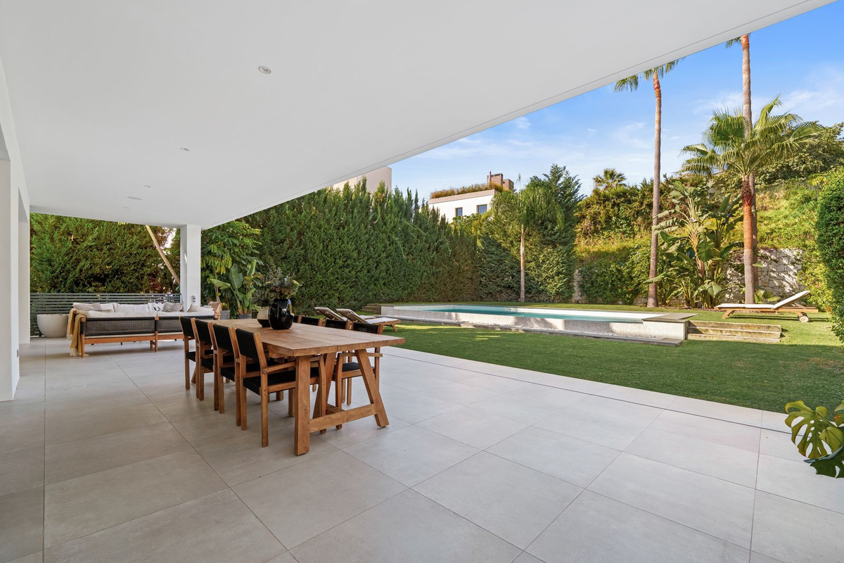 Te koop Vrijstaande Villa Costa Del Sol Nueva Andalucía € 4.895.000,-